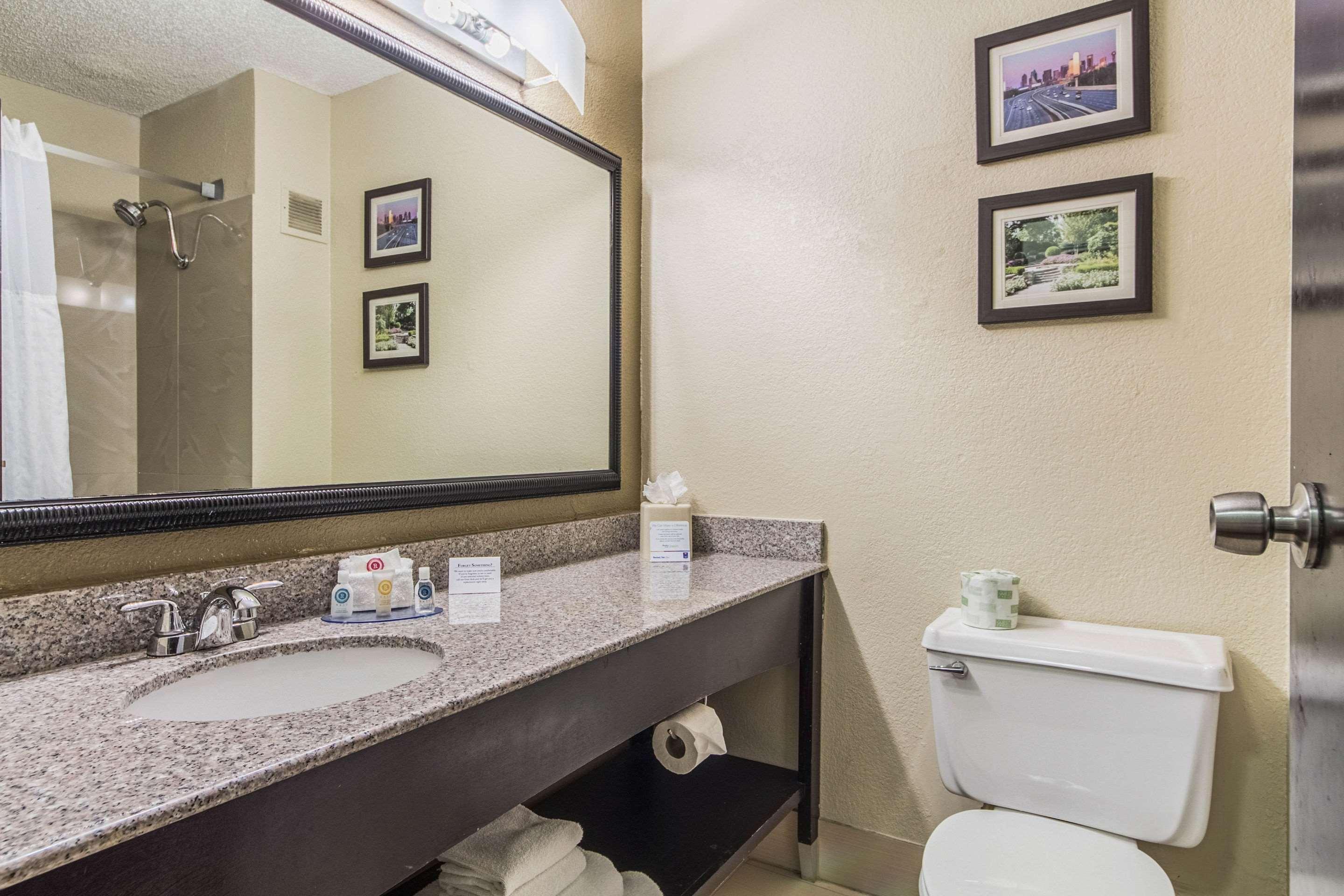 Comfort Inn Dallas Park Central Εξωτερικό φωτογραφία