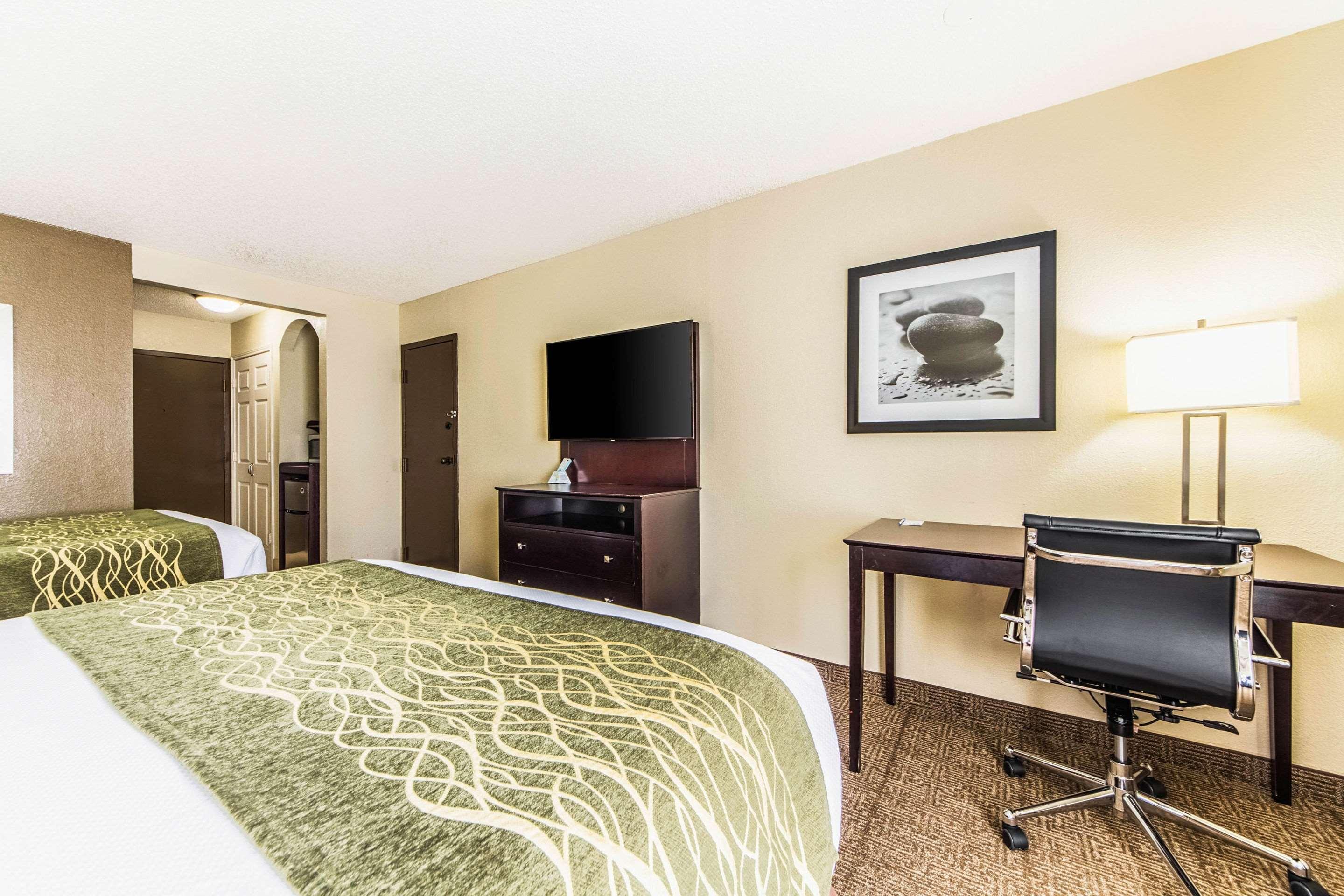 Comfort Inn Dallas Park Central Εξωτερικό φωτογραφία