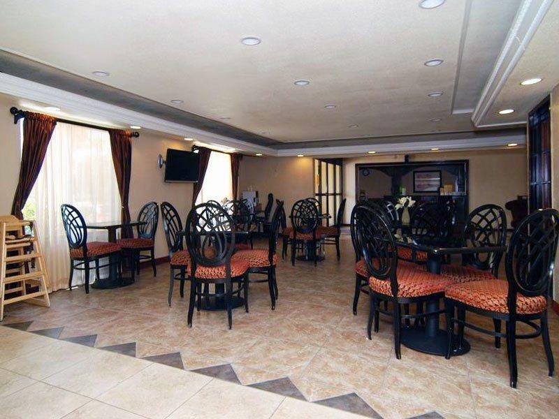 Comfort Inn Dallas Park Central Εστιατόριο φωτογραφία