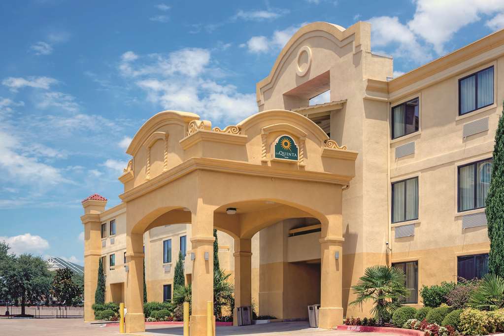 Comfort Inn Dallas Park Central Εξωτερικό φωτογραφία