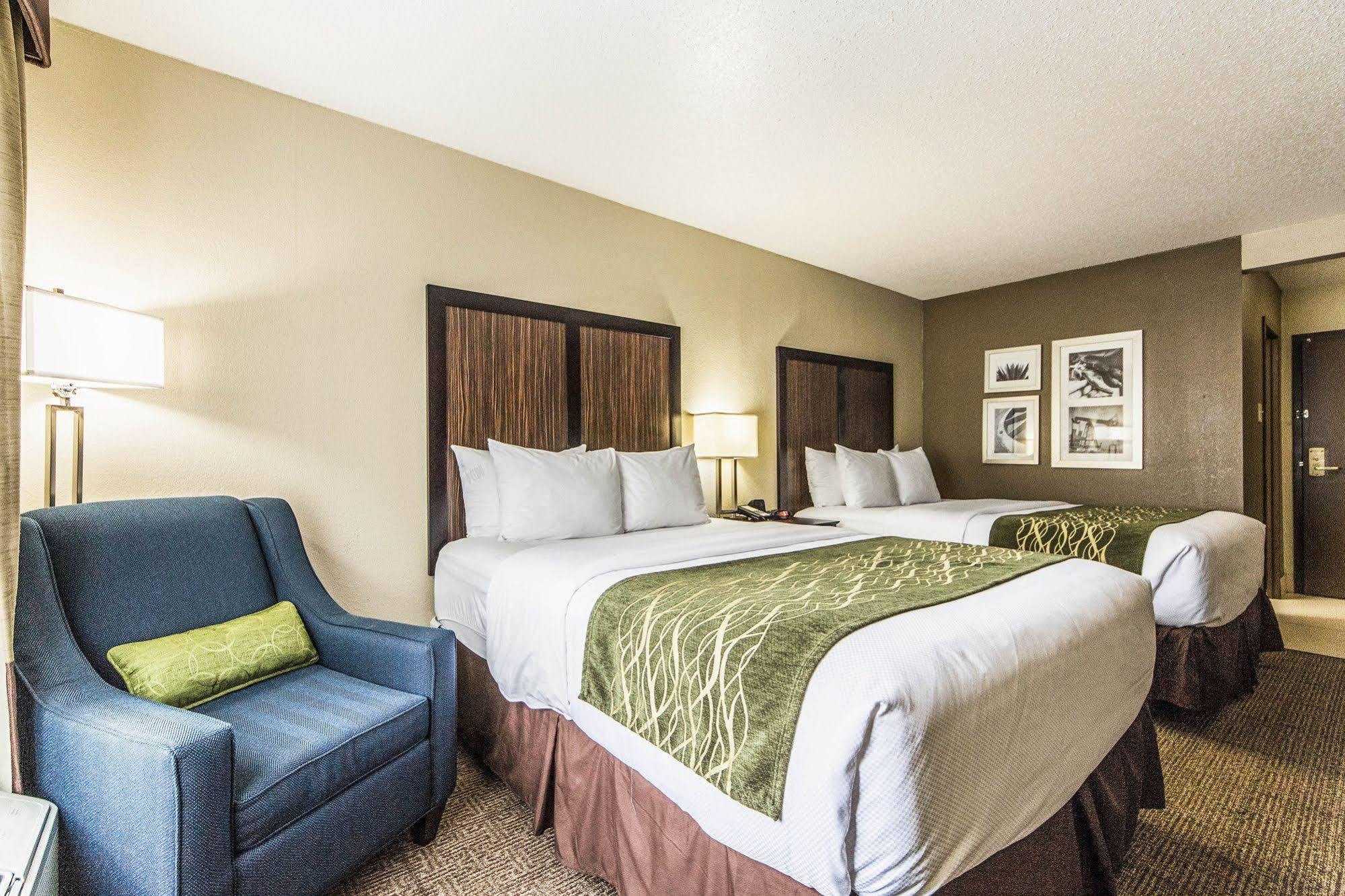 Comfort Inn Dallas Park Central Εξωτερικό φωτογραφία
